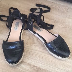 Steve Madden lace up espadrilles